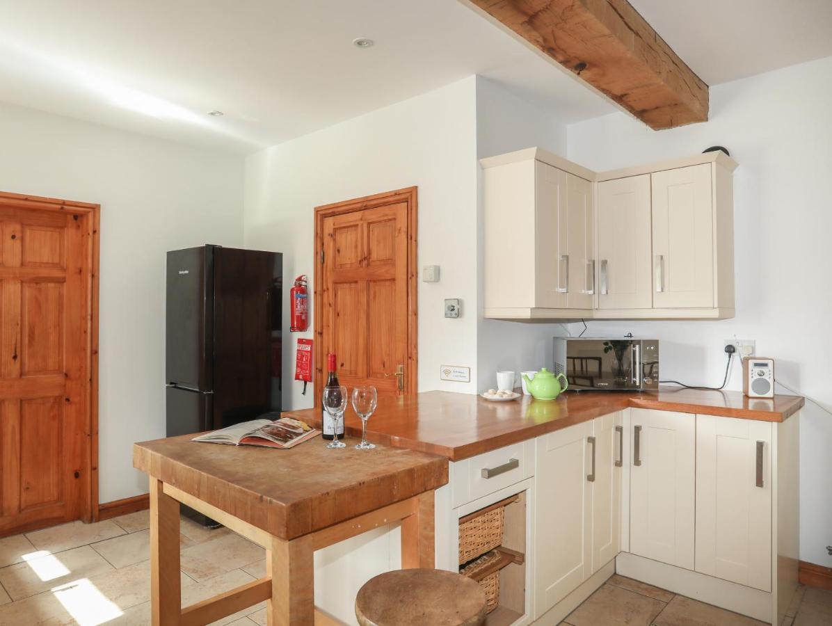 Villa Long House Beaumaris Esterno foto